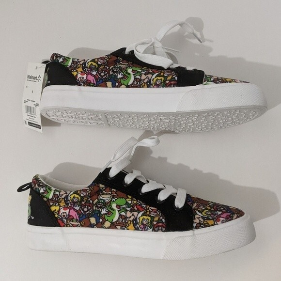 Canvas Sneakers Super Mario Shoes 4 Big Kids Lace Up Low Top Nintendo NWT New - Picture 7 of 10
